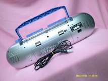 SANYO ■ ラジカセ Ｗカセット ■ U4-W34 ■AM・FM、カセット録再OK　デッキAオートプレイOFFが働かないためデッキA・Bの連続再生ができず_画像2