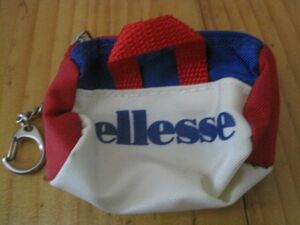 送料無料　エレッセ　ellesse ミニバッグ　キーホルダー　小物入れ　アクセサリー　雑貨