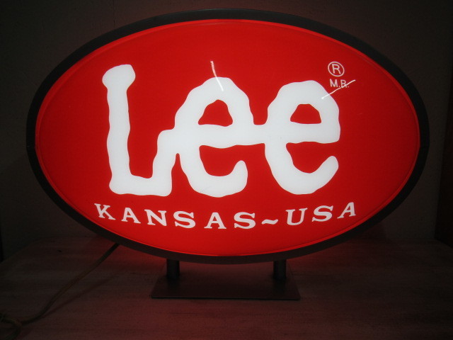 ヤフオク! -「lee」(看板) (広告、ノベルティグッズ)の落札相場・落札価格 ヤフオク! -「lee」(看板) (広告、ノベルティグッズ)の落札相場・落札価格