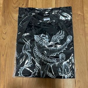 新品未開封 サイズM deviluse Tシャツ