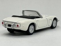 ■★サントリーボス　ジェームス・ボンドコレクション（1缶用）　2　トヨタ　2000GT（ダイキャストプルバックカー）_画像2