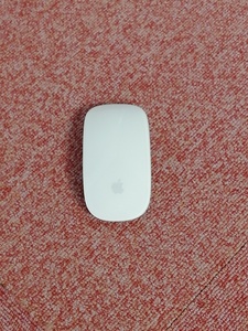 Mac アップル APPLE Magic Mouse 2 (マジックマウス2) 充電式ワイヤレスマウス A1657 純正良品 Multi-Touch Bluetooth対応