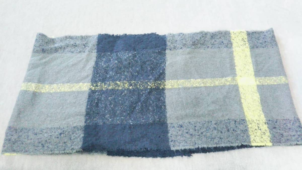 スヌード　マフラー　グレー　黄色　チェック柄　大きい輪　美品　