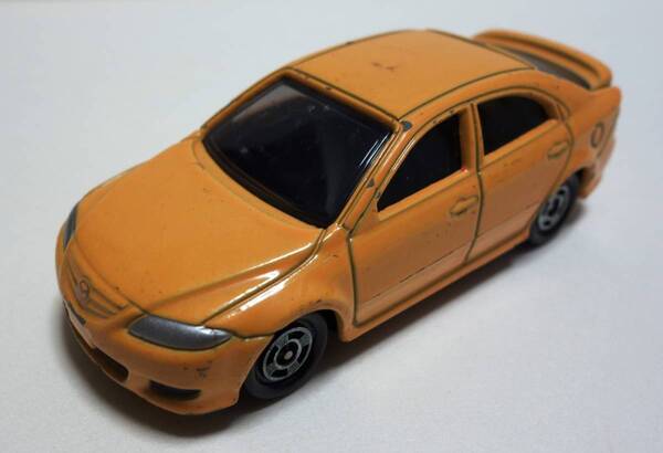 トミカ No.16 マツダ アテンザ 黄 イエロー 絶版 送料込 中古
