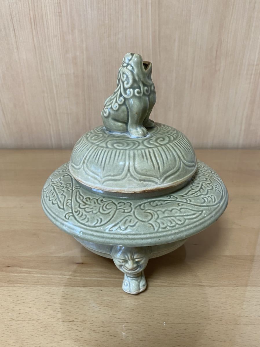 ヤフオク! -「青磁獅子香炉」の落札相場・落札価格
