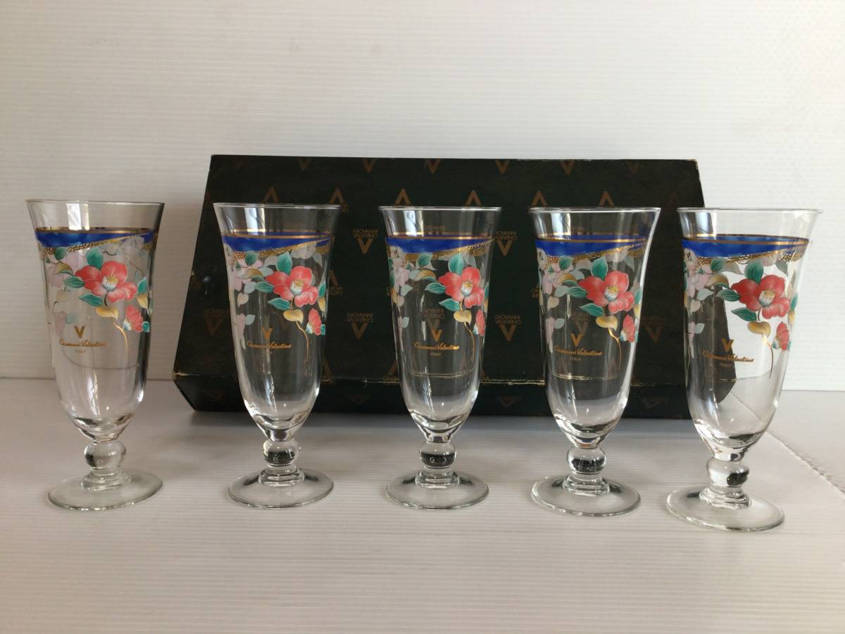 花柄グラス5客の値段と価格推移は?|1件の売買情報を集計した花柄