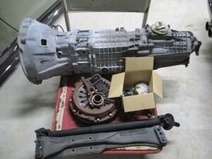 手渡し WGNC34 Stagea 260RS NissanGenuine GetragTransmission 実動品 トランスファー BNR34/BNR32 RB26