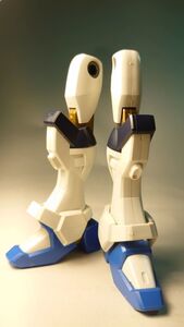 1/100 ストライクフリーダムガンダム (ガンダムSEED DESTINY)　脚部　ガンプラ 完成品 ジャンク