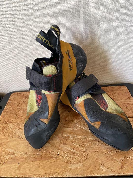 スポルティバ スクワマ LA SPORTIVA SKWAMA 40 クライミングシューズ