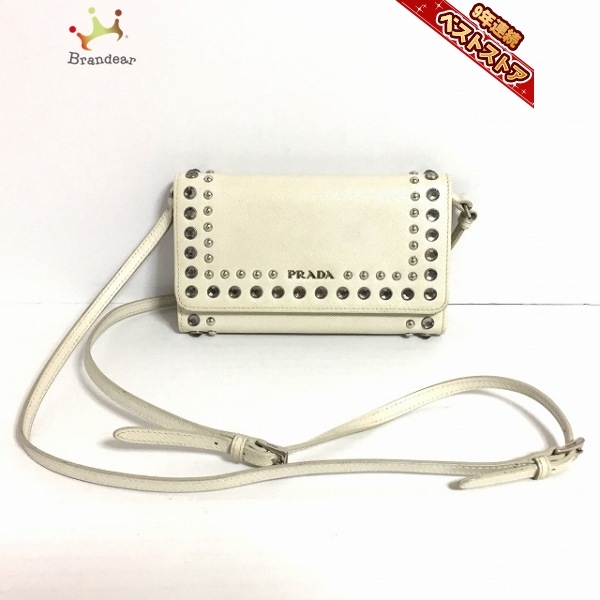 ヤフオク! -プラダ スタッズ 財布の中古品・新品・未使用品一覧