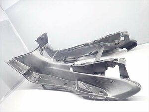 βDL21-1 ヤマハ マジェスティ250C/2 SG03J (H14年式) 純正 ステップカウル フロア インナー 破損無し！