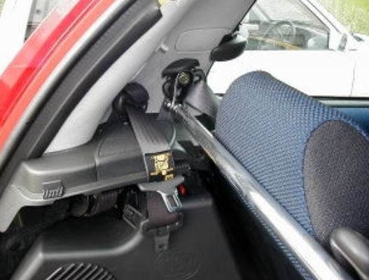 カワイ製作所 FIAT PUNTO 188A1 ABARTH用 リアピラーバー ストレートタイプ ※注意事項要確認 カワイ製作所 FIAT PUNTO 188A1 ABARTH用 リアピラーバー ストレートタイプ ※注意事項要確認