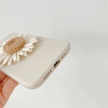 新品 iPhone13proケース iPhone13proカバー かわいい 韓国 お花　ラスト一点_画像7