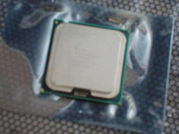 Intel CPU Core2 LGA775対応 E7500 2.9GHz/3M/1066 完動品 送料無料 