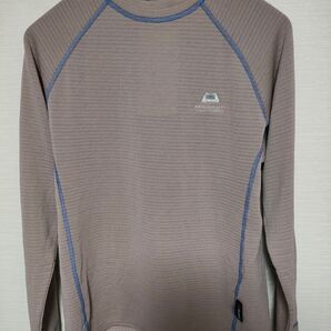 新品★タグ付 mountain equipment ロンT メンズS サムホールつき