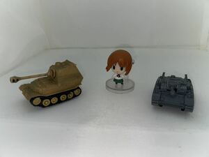 ガールズ＆パンツァー　西住　重駆逐戦車エレファント　突撃砲F型カバさんチーム　フィギュア　3種 現状品