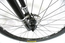 ★【TREK】※ ディスク式 MARLIN 6061 軽快MTB SRAM 24速 29インチ 2.1型 グレー色 01-042_画像6