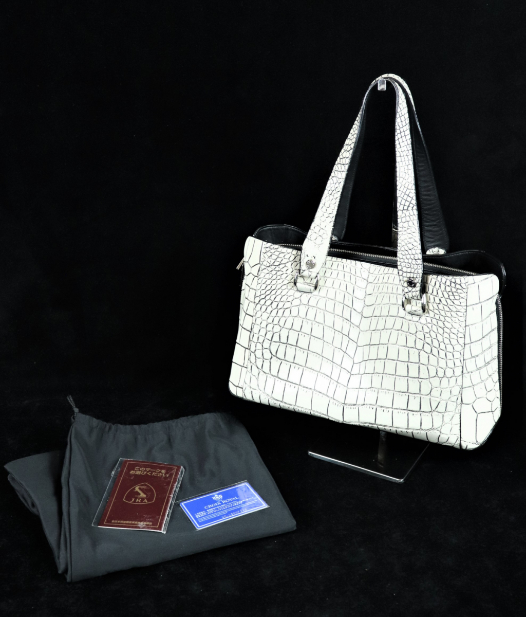ヤフオク! -「jra バッグ」の落札相場・落札価格