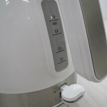 01095PS【未使用】デロンギ(DeLonghi) 電気ケトル アクティブ シリーズ ホワイト 1.0L KBLA1200J-W_画像6