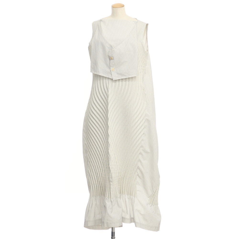 大量入荷 イッセイミヤケ ISSEY MIYAKE 2022年春夏 ノースリーブ ...