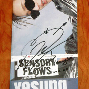 イェソン【Yesung】(Super Junior)◆韓国1stフルアルバム「SENSORY FLOWS」CD (DAY.2 Ver.) ◆直筆サインの画像1