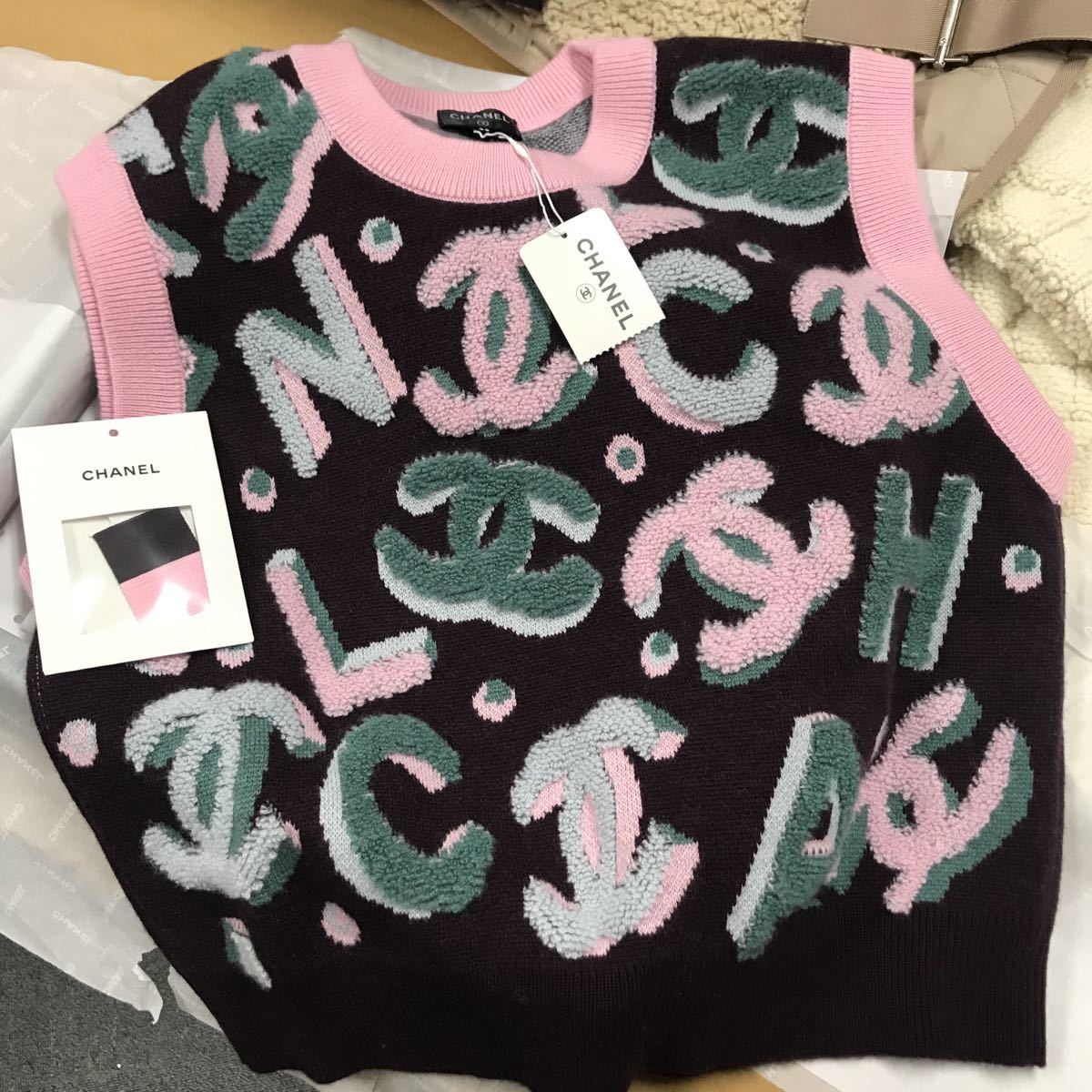 ヤフオク! -「(シャネル chanel) (カシミア カシミヤ)」(ベスト
