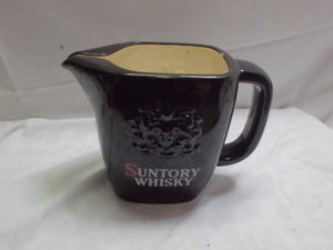 SUNTORY WHISKY 水差し