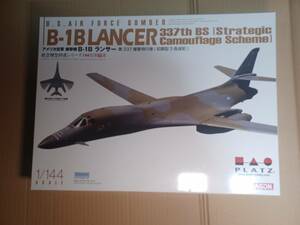 1/144アメリカ空軍 爆撃機 B-1Bランサー 初期型3色迷彩 