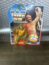 即決　激レア ハズブロ HASBRO WWF フィギュア ジェイク スネーク ロバーツ 1990 ブルーカード　GALOOB WCW WWE ホーガン_画像1