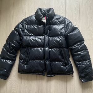 中古　サンフランシスコ　バーニーズ購入　　MONCLER モンクレール EVELEST エベレスト デカロゴワッペン ダウン ジャケット ネイビー　1