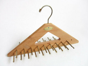 no-do strom necktie hanger wood wooden NORDSTROM display interior store furniture D126-71-0015