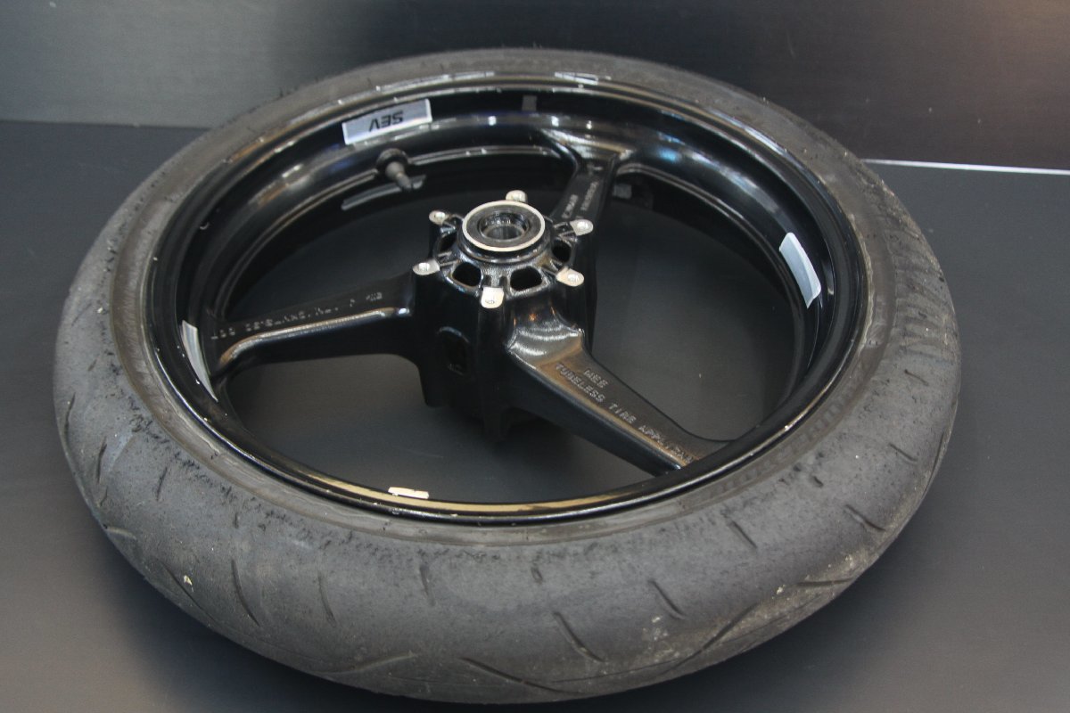 CBR600RR PC37 06 後期 純正フロントホイール 品質が hipomoto.com