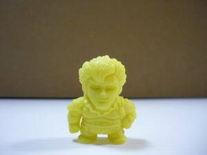 [ free shipping ] doll bat yellow color SD Ken, the Great Bear Fist eraser eraser doll that time thing Tetsuo Hara anime goods 