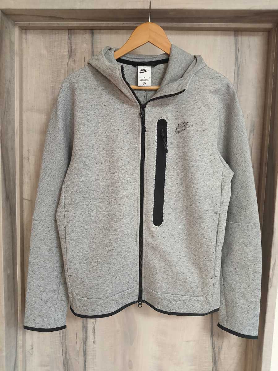 ヤフオク! -「nike tech pack」(パーカ) (男性用)の落札相場・落札価格