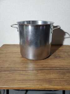 * stockpot * approximately 10 liter * inside side 24cm× height 24cm* stainless steel *②