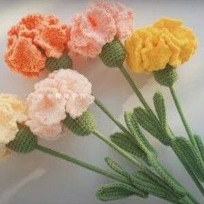 カーネーション◆ハンドメイド◆編み物 造花　プレゼント　お祝い　母の日　編みぐるみ