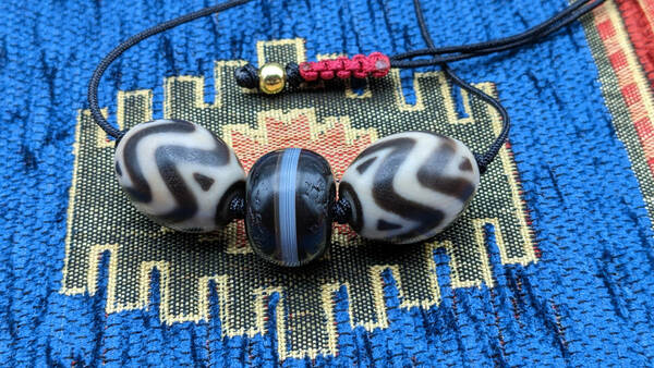 【送料無料】 水紋天珠 New dZi Beads ジービーズ 現代天珠 台湾製 Garuda Trading 【dZi_010】