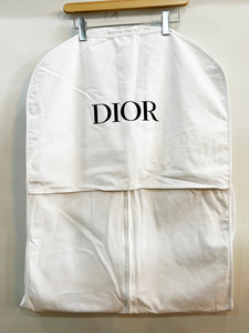 *Christian Dior/ Christian Dior ga- men toka burger men to case bag type cloth made suit cover coat cover 