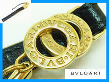 ブルガリ BVLGARI 携帯ストラップ レザーx金属素材 黒xゴールドカラー 革製品 高級 イタリア MADE IN ITALY 美デザイン 正規品 美品 必見 _画像1