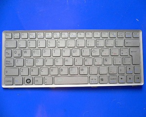 **M27 VAIO VPCW119XJ keyboard unit ①