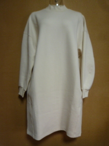  unused *UNIQLO Uniqlo long sleeve One-piece M