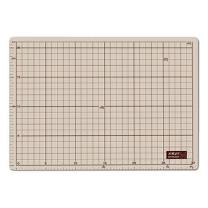 4901165200150 カッターマット　Ａ4 事務用品 貼・切用品 カッティングマット オルファ 134B