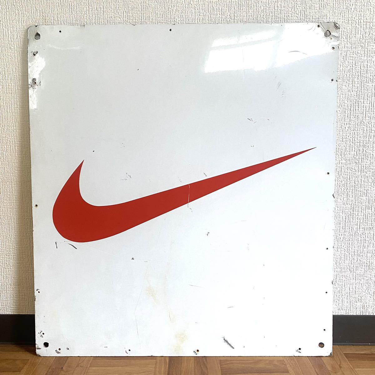 可愛いクリスマスツリーやギフトが!アンティーク/コレクションヤフオク! -nike(看板)の中古品・新品・未使用品一覧