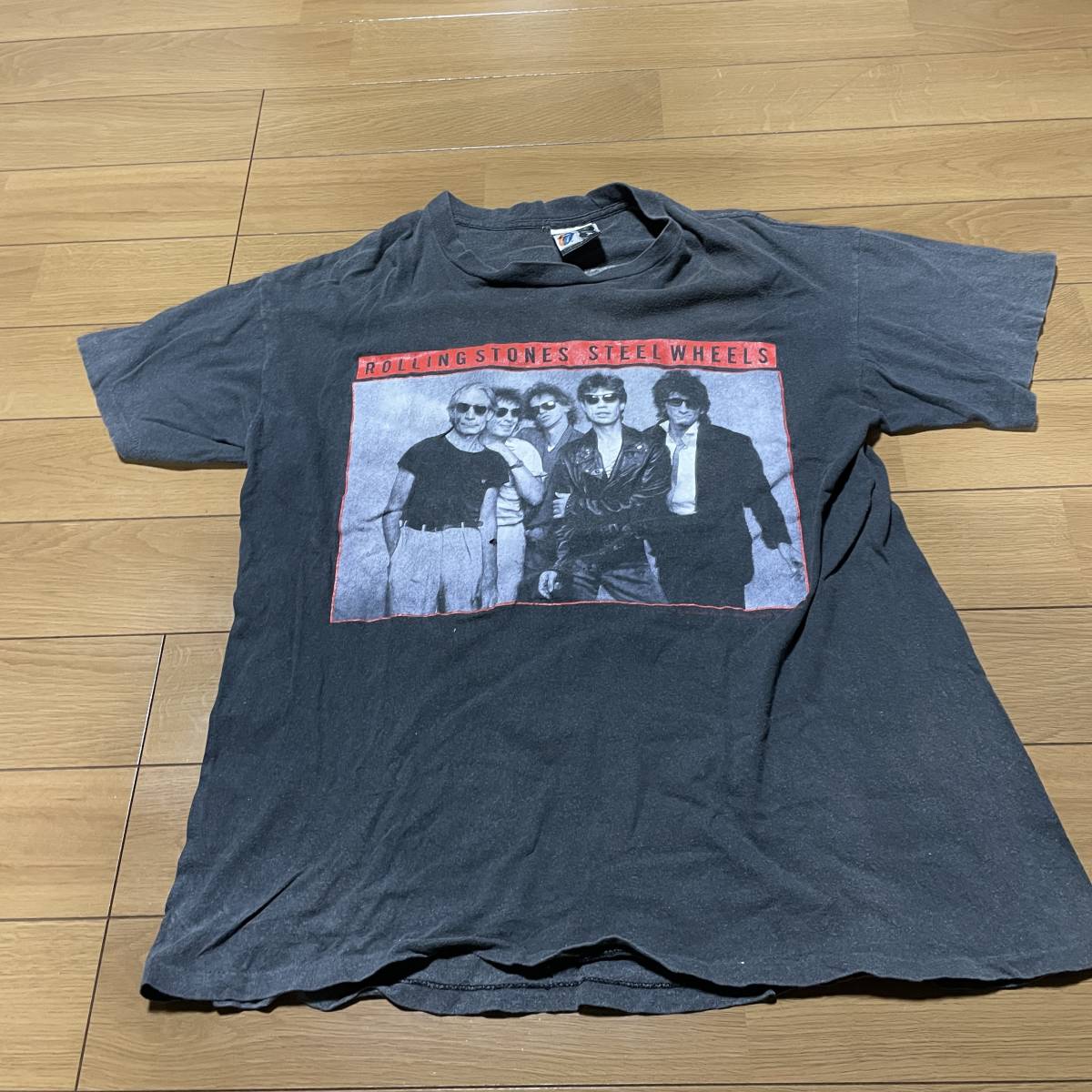 ビンテージTシャツの値段と価格推移は?|22,395件の売買情報を集計 ...