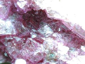 宝石質　コンゴ　コバルトカルサイト　赤桃色方解石　ハイグレード　定型外発送