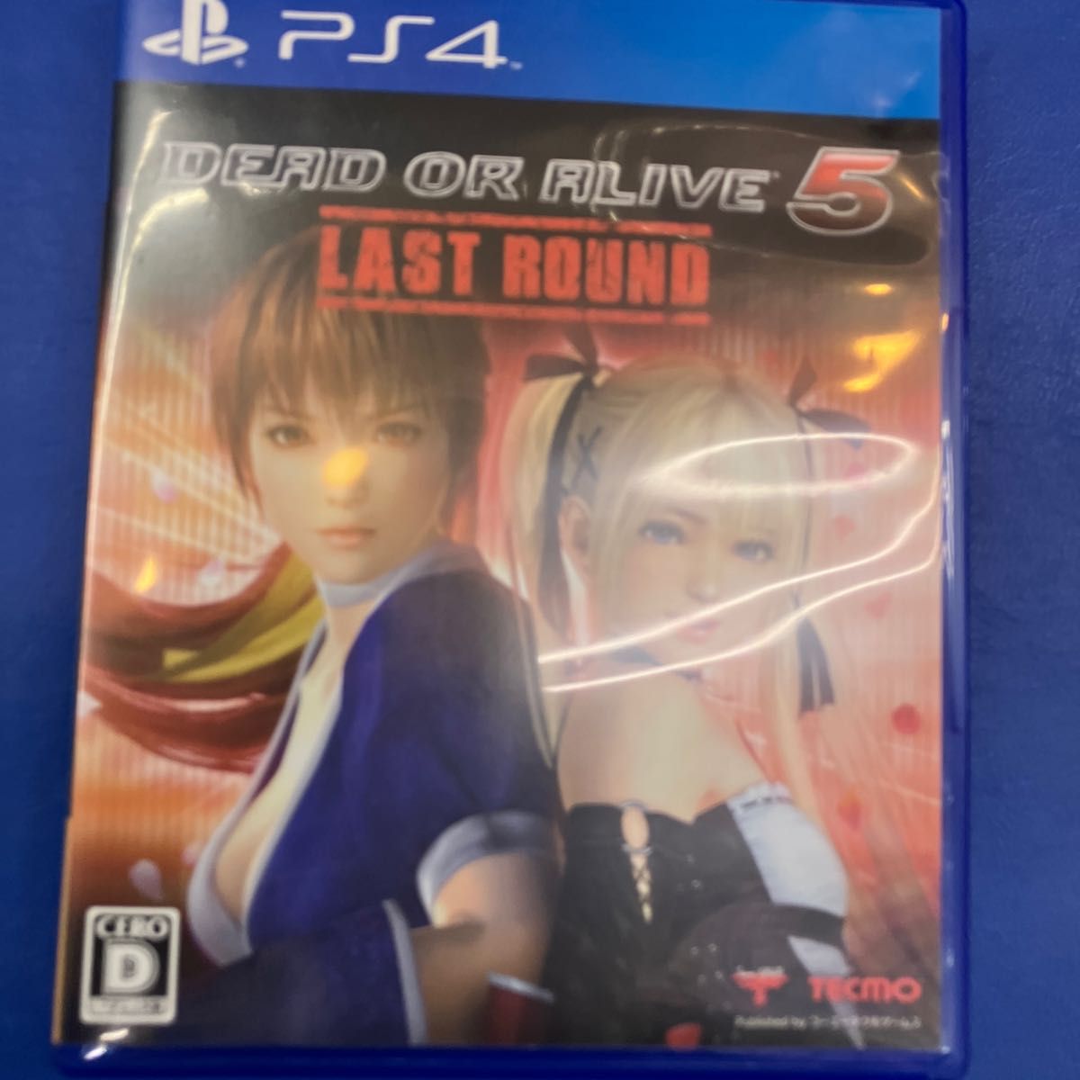 人気商品!! PS4 VITA 限定版 デッドオアアライブ エクストリーム3