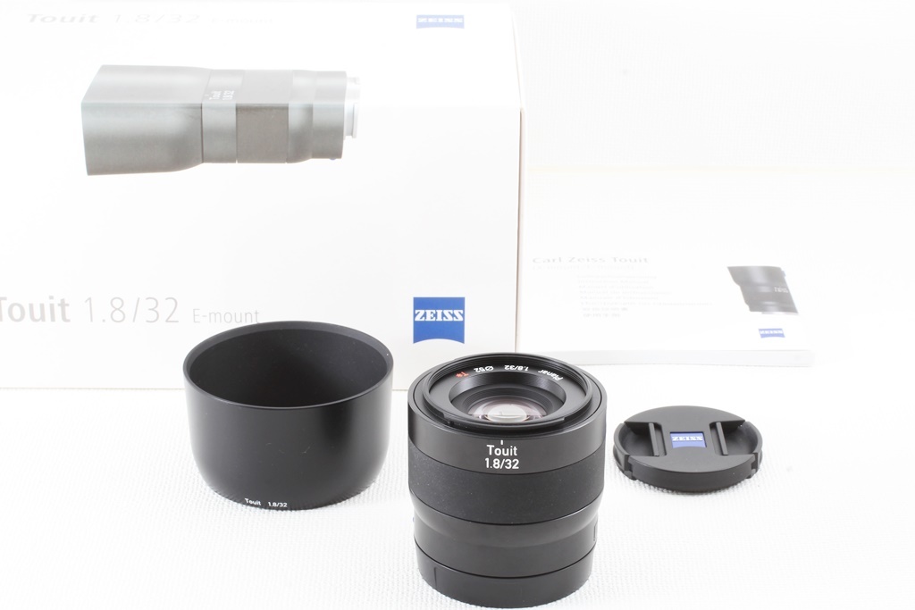 カメラ レンズ(単焦点) ヤフオク! -カールツァイスtouit 32mmの中古品・新品・未使用品一覧