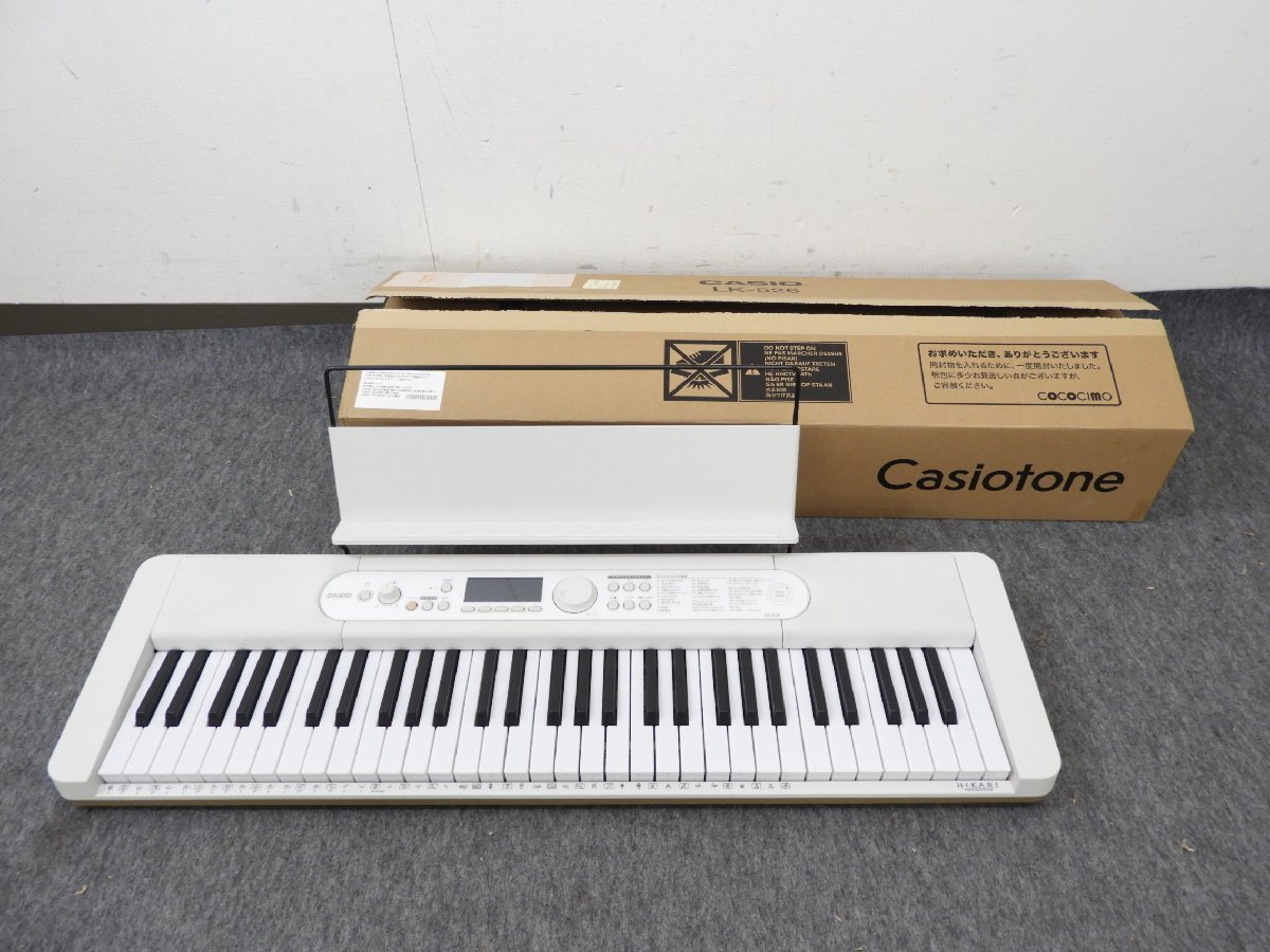 CASIO カシオ LK-526 楽らくキーボード 61鍵盤 光ナビゲーション