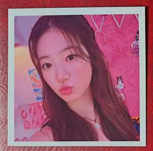 LE SSERAFIMkaz is FEARLESS square photo card Universal Music Store limitation record prompt decision Kazuha trading card universal ruse rough .m Nakamura one leaf 