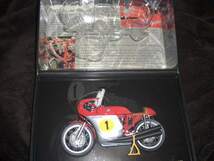 1/12 ミニチャンプス MV Agusta 500ccm G.Agostini GP1970 MVアグスタ　ジャコモ・アゴスチーニ _画像2